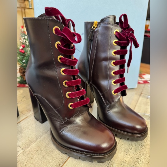 Prada π« Boots π« - Picture 8 of 12